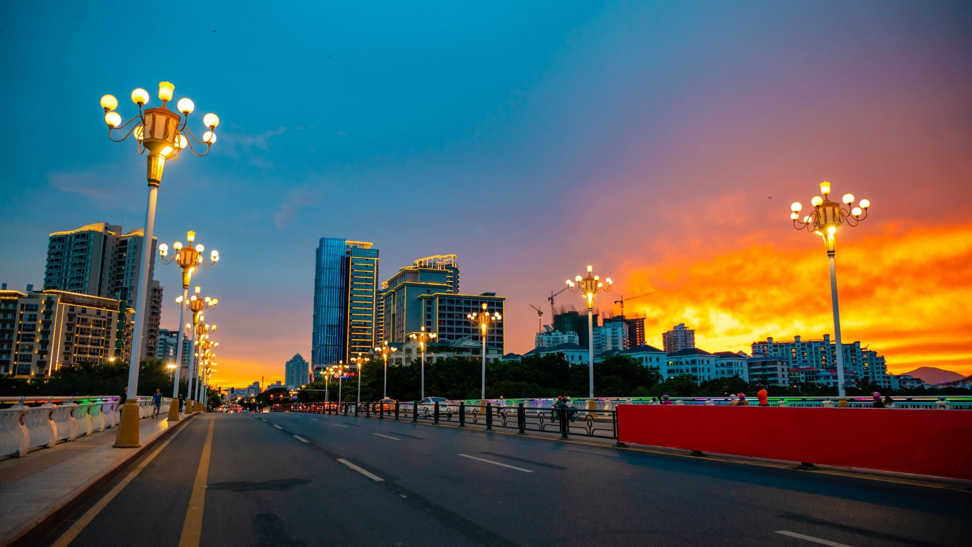 5天4夜海天盛筵三亞遊